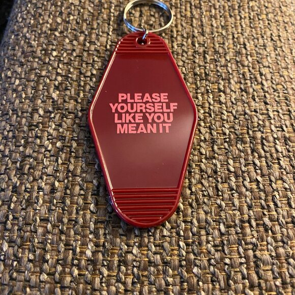 Harry Styles NYC Pleasing Pleasure Pop up Shop Keychain Maroon EXCLUSIVE - Picture 1 of 2